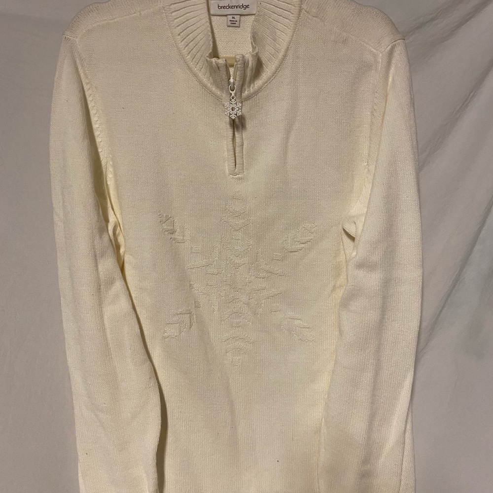 Cream Quarter-Zip Ski Sweater with Snowflake Design NWOT Never Worn
